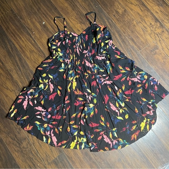 Torrid Size 2/2X Black Floral Mini Challis High-Low Skater Dress - Picture 3 of 6